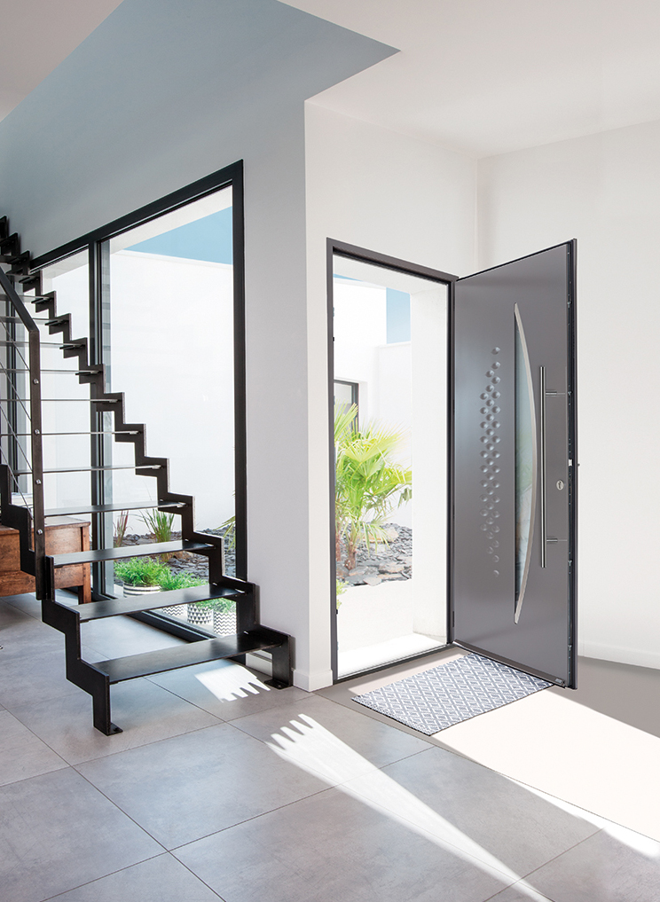 11-S-138-alusteel-belm-entrance-doors-black-9007T-72-web-2